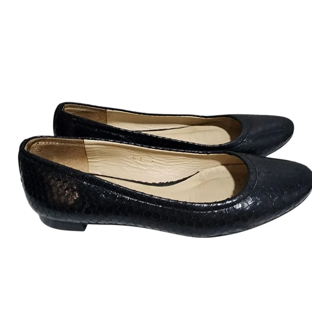 Etienne‎ Aigner Black Snakeskin Leather Ballet Flats Womens 6.5 Made in Spain